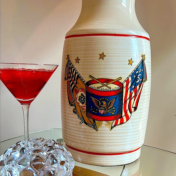 Patriotic Elegance: Red, White & Blue Mega Tall Table Lamp – Exquisite Luxury - Picture 4 of 12